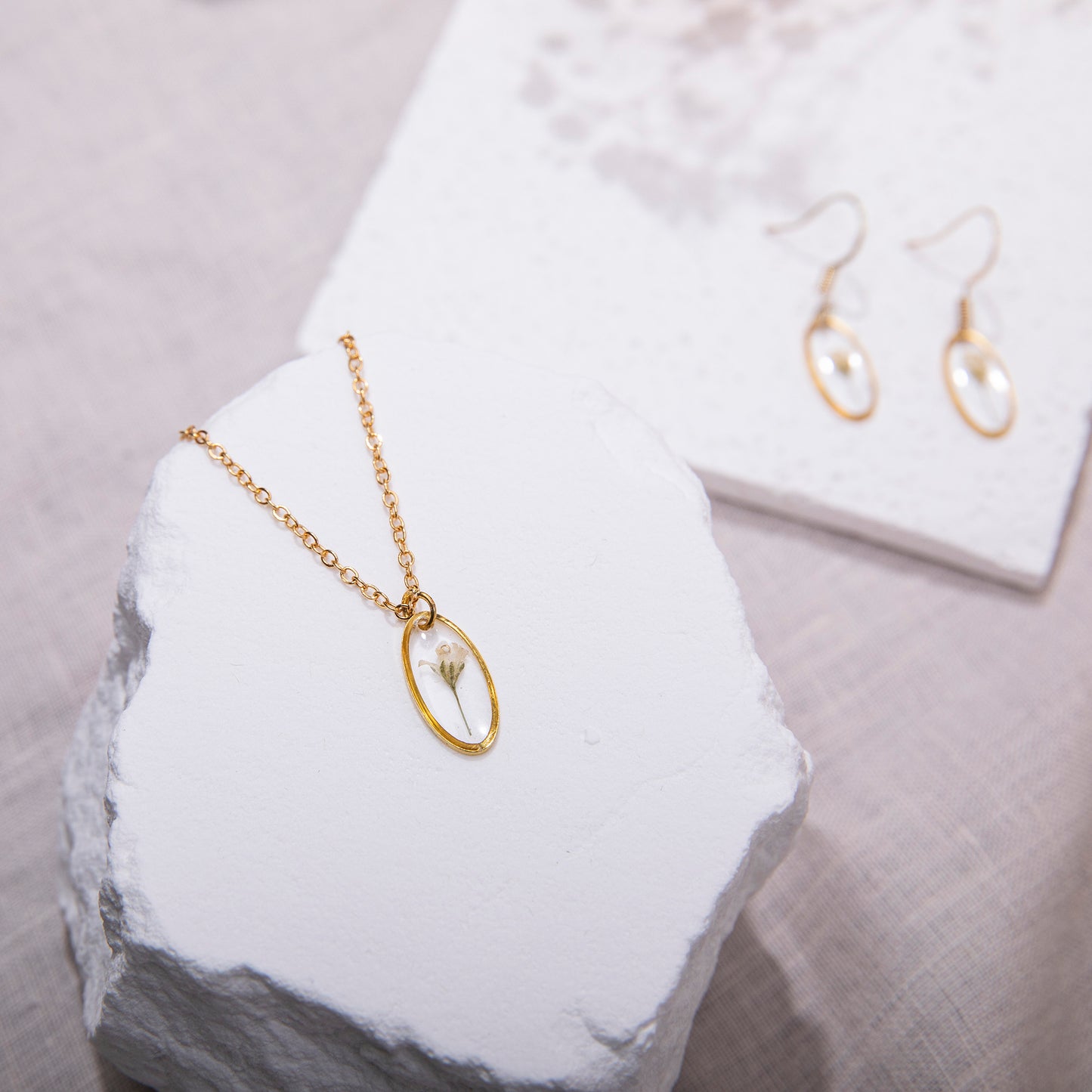 Small Oval Baby Breath Jewellery Set
