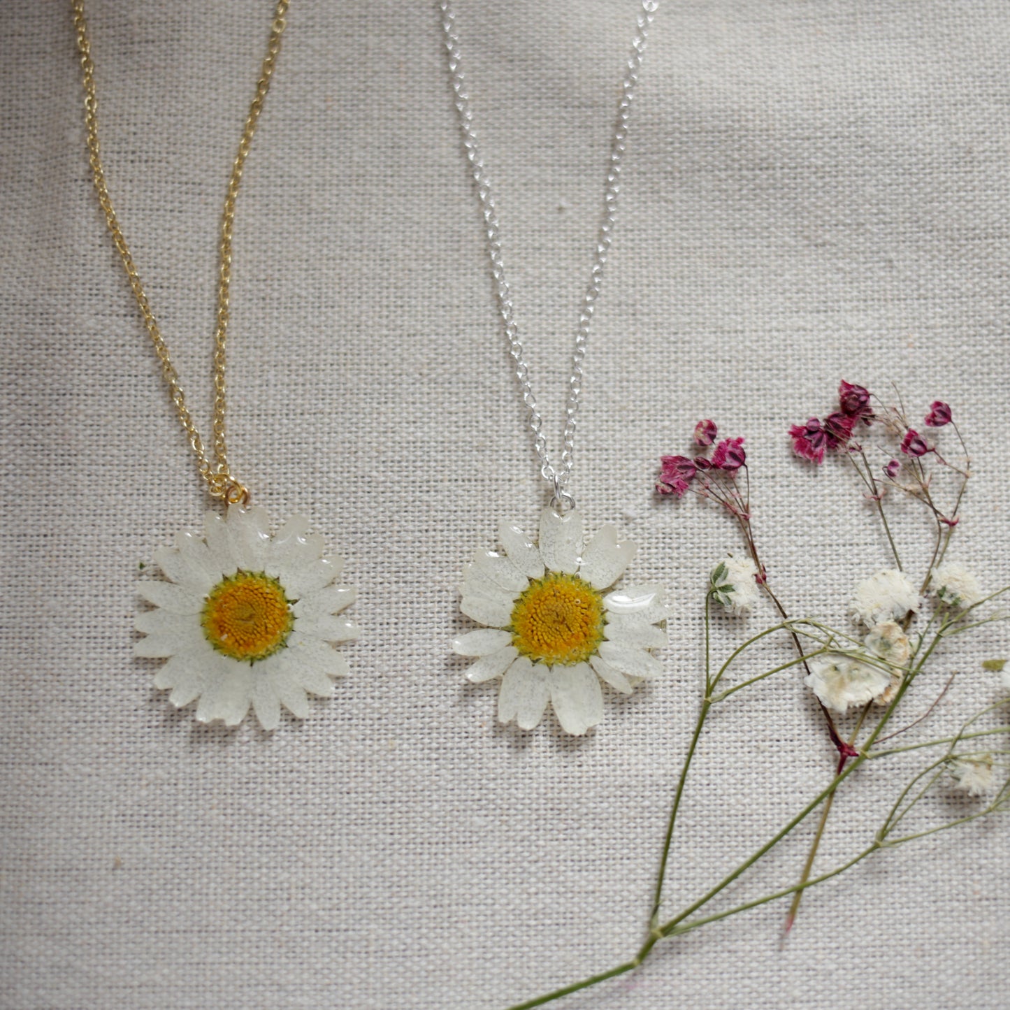 Daisy Necklace