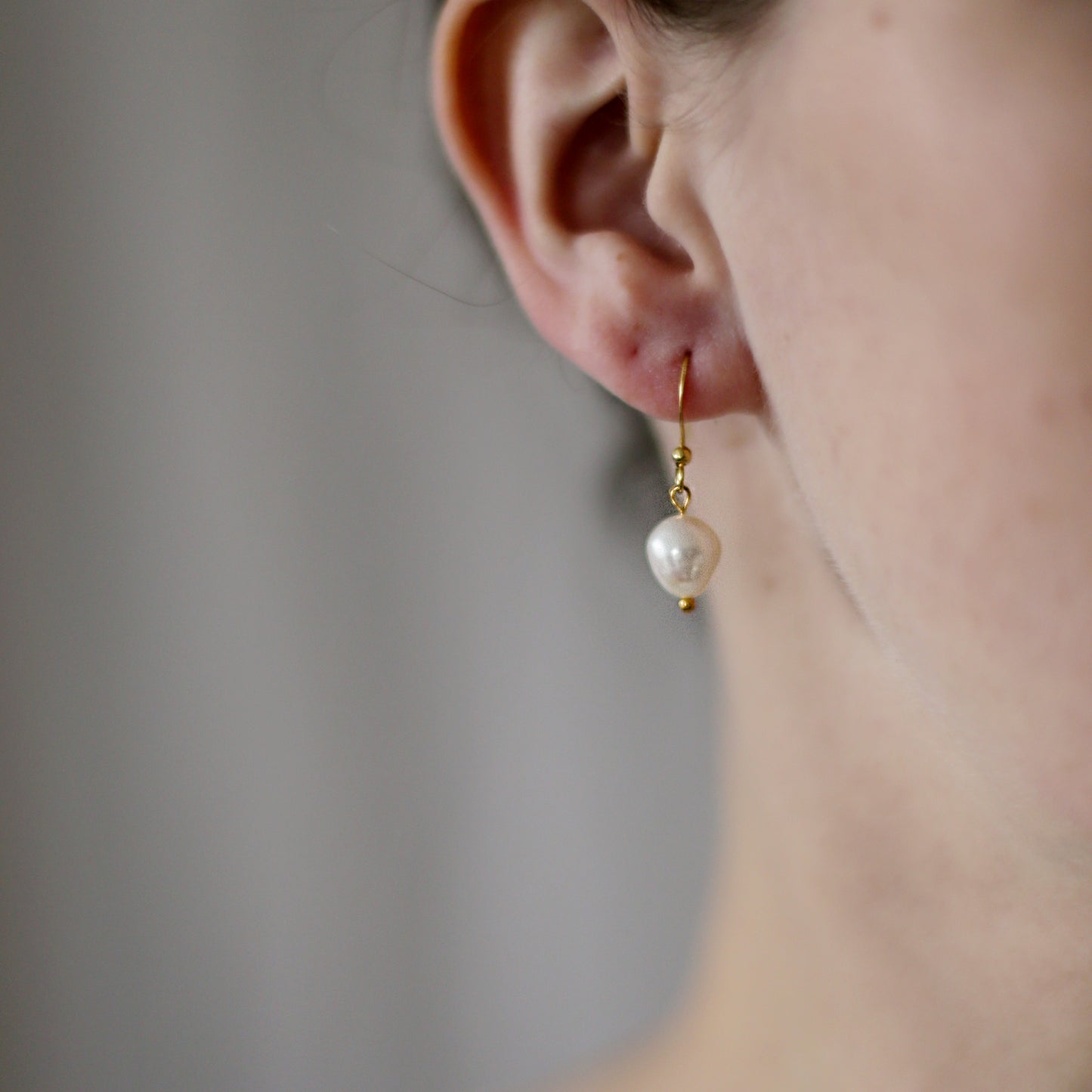 Freshwater Pearl Earrings